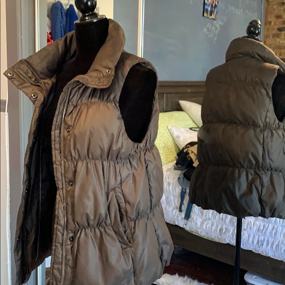 GAP Jackets & Blazers - Brown vest